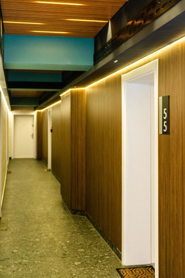 B&v 55 Qualis - Luxury Mountain Escape * Brasov